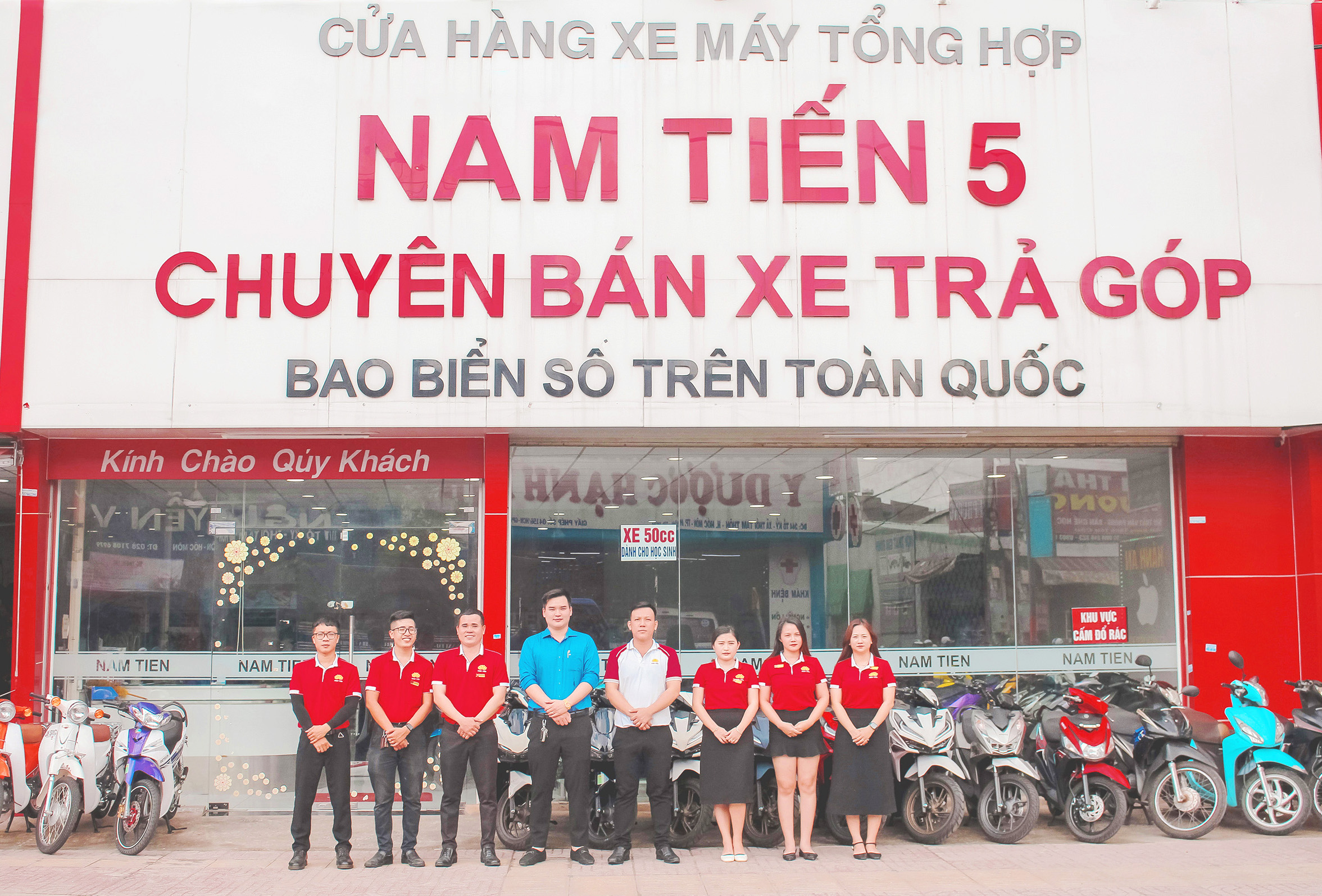 xe-may-nam-tien-hoc-mon