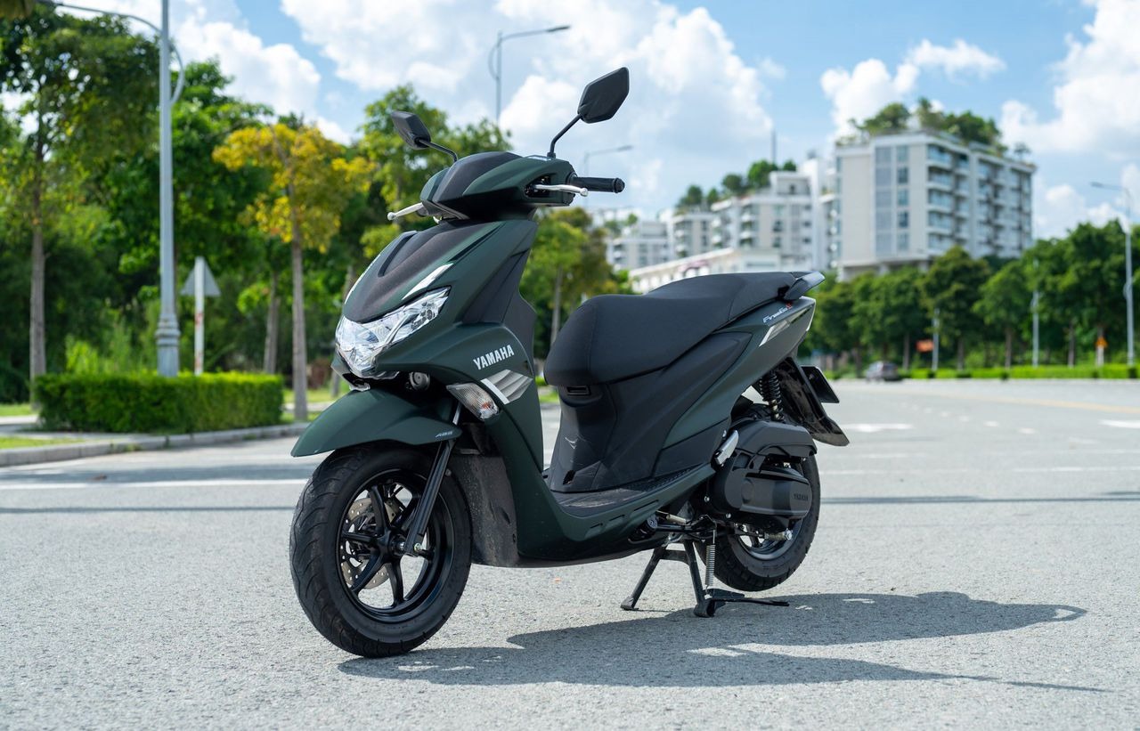 xe tay ga yamaha gia tot