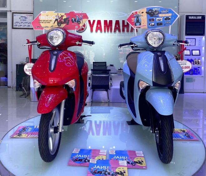 gia-janus-2002-va-gia-lan-banh