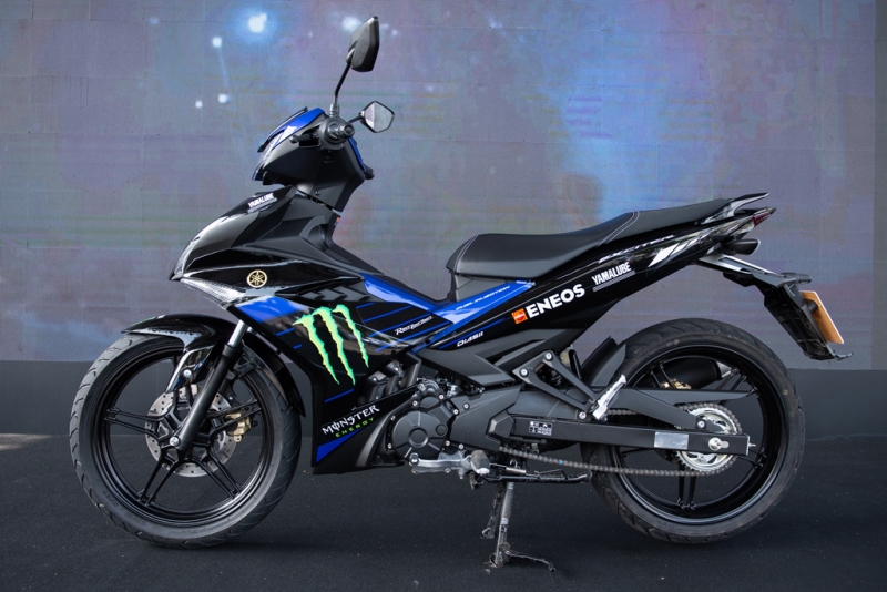xe-yamaha-exciter-15-monster