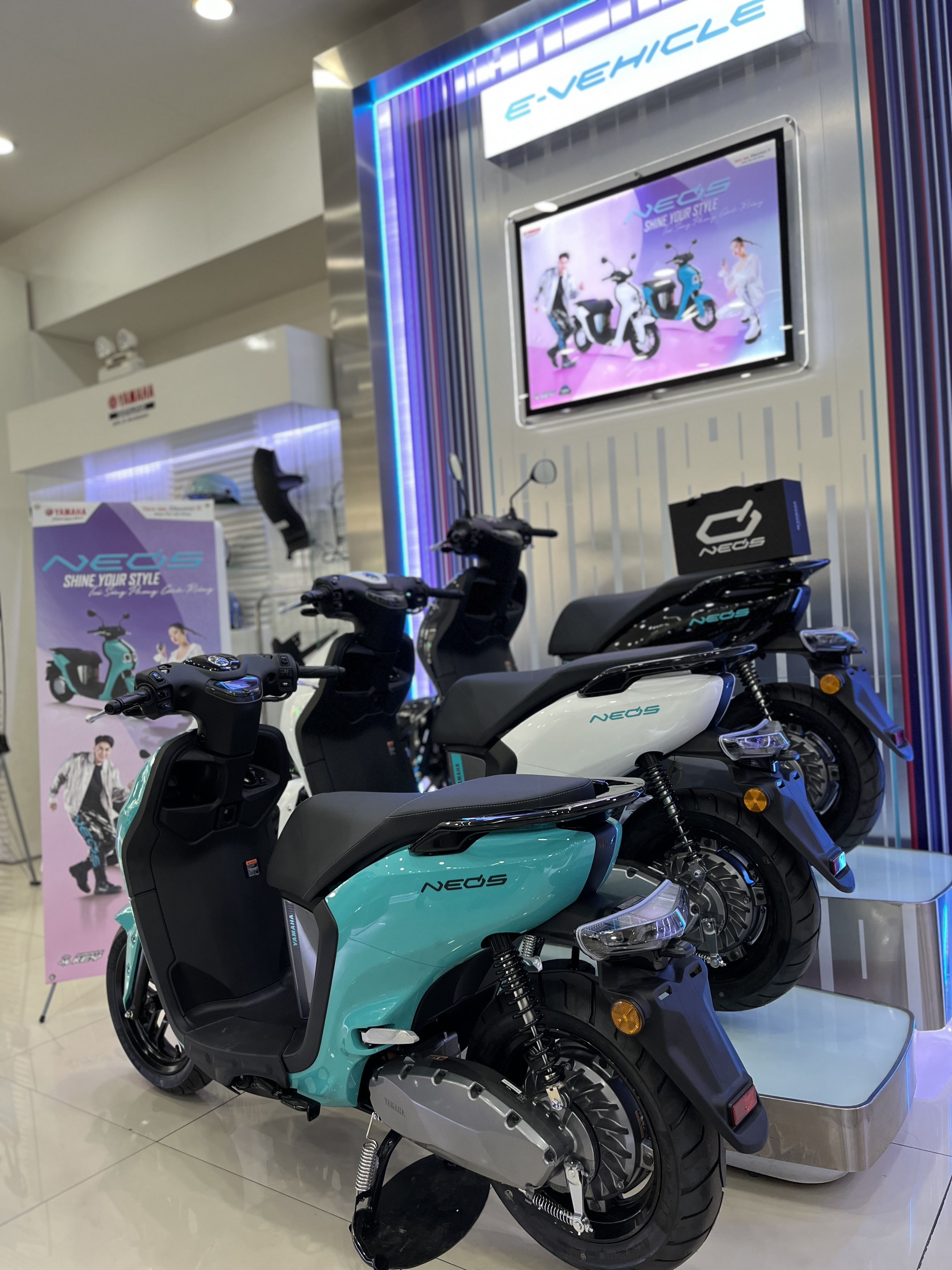 gia-xe-dien-yamaha-neo