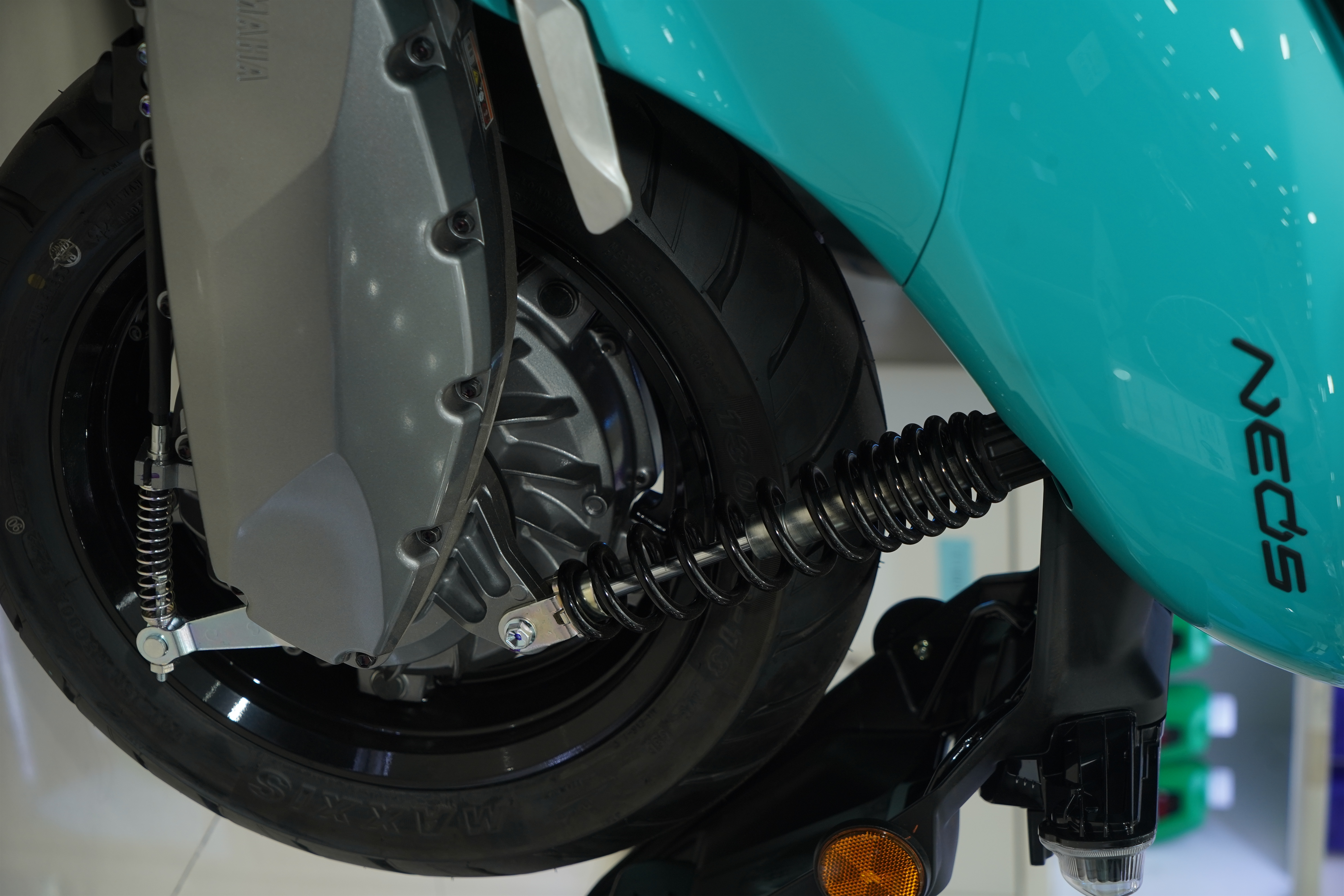 xe-may-dien-yamaha-neo