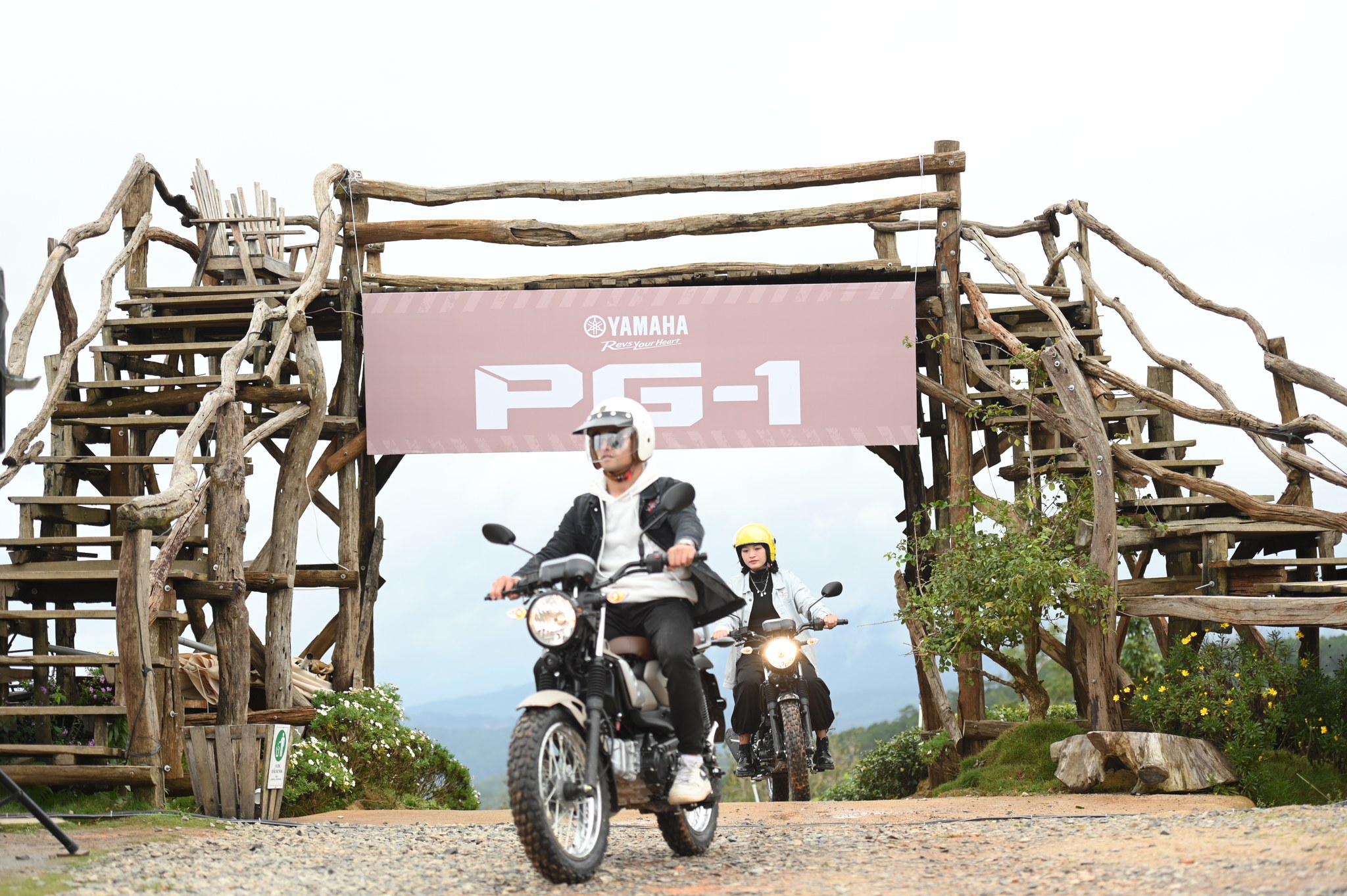 yamaha-gp1-gia-lan-banh